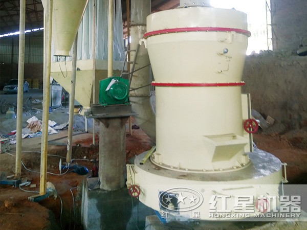 擺式磨粉機客戶現場安裝前 擺式磨粉機客戶現場安裝前