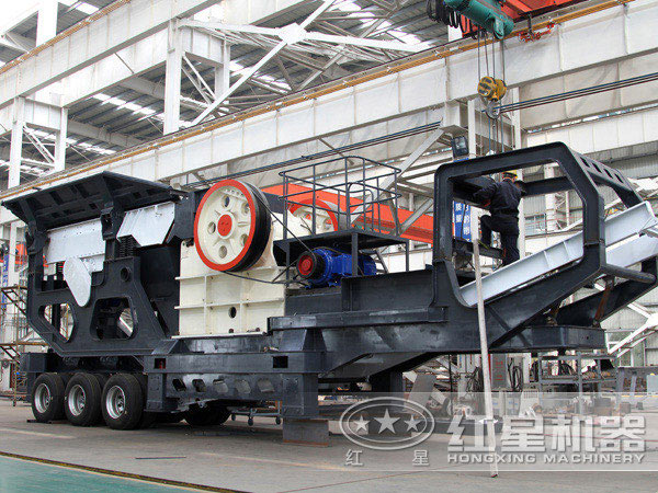 時產(chǎn)200噸廢鋼渣移動破碎機 時產(chǎn)200噸廢鋼渣移動破碎機