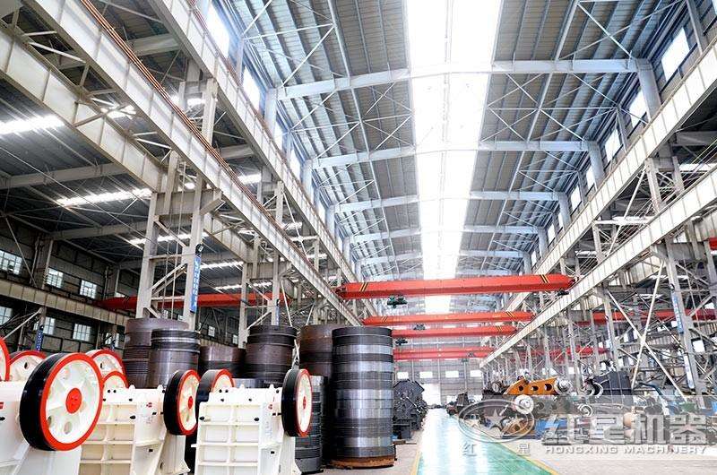 紅星大型CJ鄂式粉碎機(jī)生產(chǎn)車(chē)間,現(xiàn)貨提供 紅星大型CJ鄂式粉碎機(jī)生產(chǎn)車(chē)間,現(xiàn)貨提供