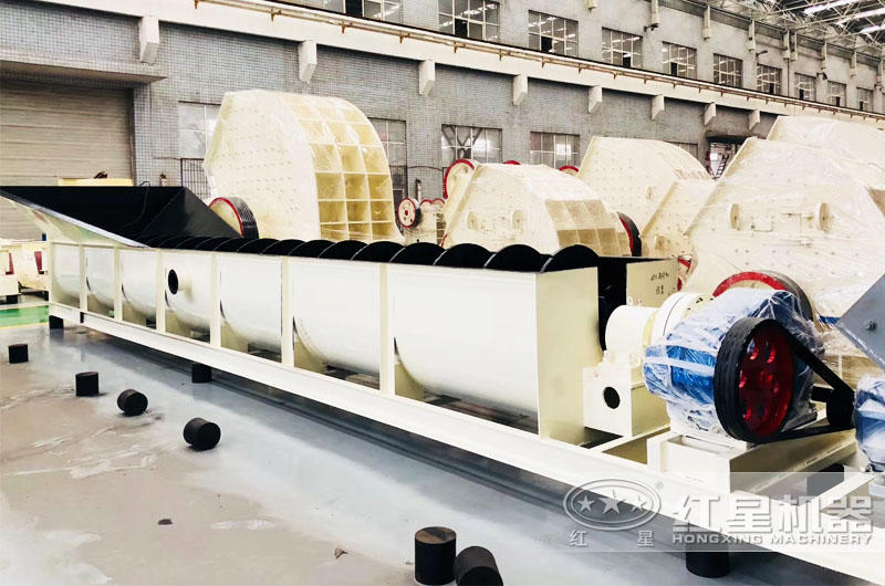 螺旋式洗砂機(jī)機(jī)身長8-11米,可與機(jī)載車身銜接合理