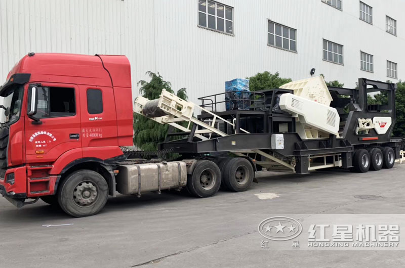 紅星移動式錘破機價格合理,現貨發往全國各地