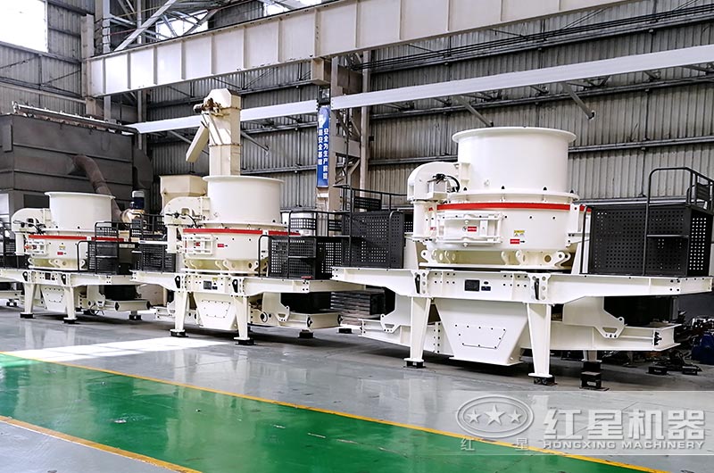 圖4:制砂機(jī) 圖4:制砂機(jī)