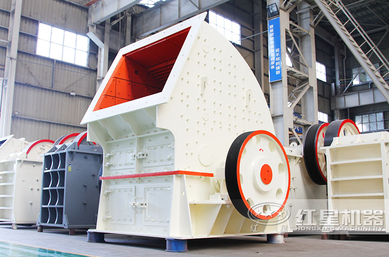 重錘式制砂機(jī),一次成型級配合理 重錘式制砂機(jī),一次成型級配合理