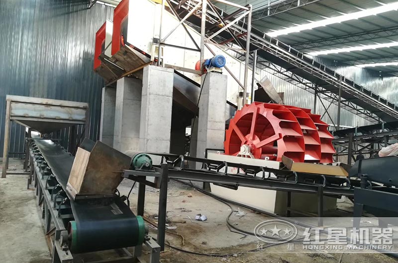 輪斗式洗砂機(jī)工作現(xiàn)場實拍圖 輪斗式洗砂機(jī)工作現(xiàn)場實拍圖