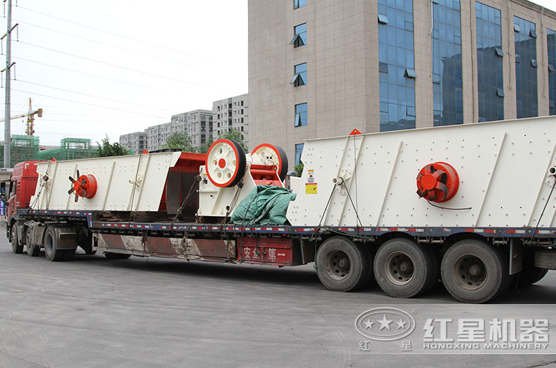 時產300噸碎石機設備發貨 時產300噸碎石機設備發貨