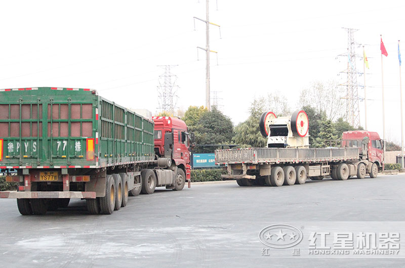 時產(chǎn)800噸石料廠生產(chǎn)線設(shè)備發(fā)貨 時產(chǎn)800噸石料廠生產(chǎn)線設(shè)備發(fā)貨