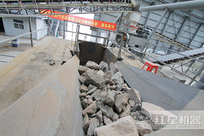 石頭破碎加工圖 石頭破碎加工圖