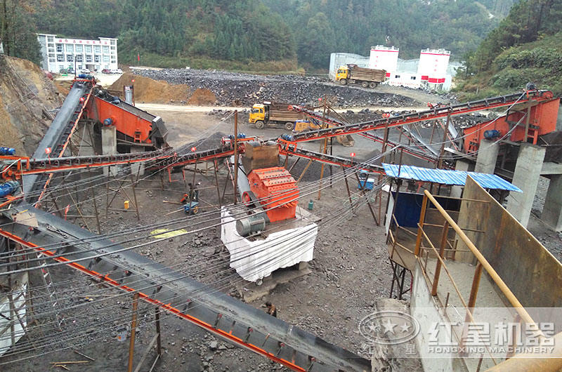 貴州客戶細(xì)碎機(jī)生產(chǎn)現(xiàn)場(chǎng)圖片 貴州客戶細(xì)碎機(jī)生產(chǎn)現(xiàn)場(chǎng)圖片