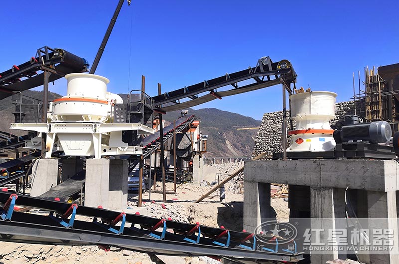 單缸圓錐破碎機作業(yè)現場實拍 單缸圓錐破碎機作業(yè)現場實拍