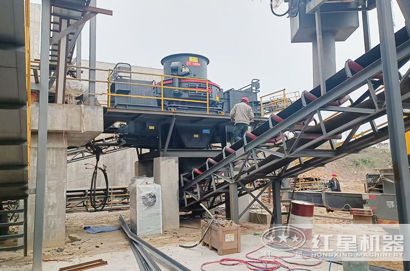 沖擊式制砂機(jī)作業(yè)現(xiàn)場(chǎng)實(shí)拍 沖擊式制砂機(jī)作業(yè)現(xiàn)場(chǎng)實(shí)拍