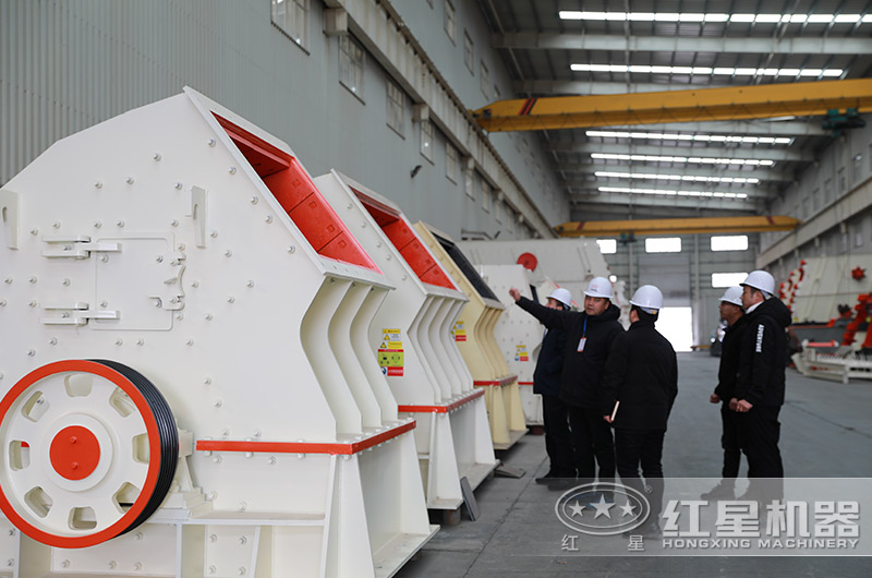 客戶來廠考察煤炭破碎設備 客戶來廠考察煤炭破碎設備