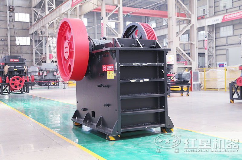 46顎式破碎機(jī) 46顎式破碎機(jī)